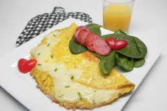 CHEESE OMLETTE